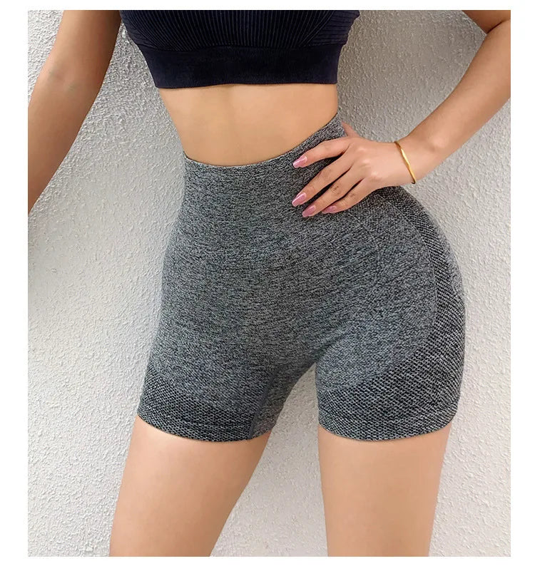 Women’s Seamless Yoga Shorts – Fitness
