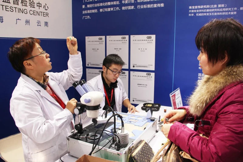 Tobillera de acero inoxidable en oro de 18 quilates